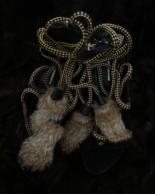 Dsquared2 Fall/Winter 2017 Riri Suede W/ Fur Tassel Sandals